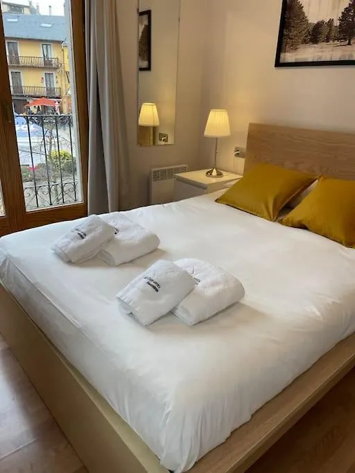 شقة El Cadi, Centrico Alojamiento En Puigcerda, Cerdanya.