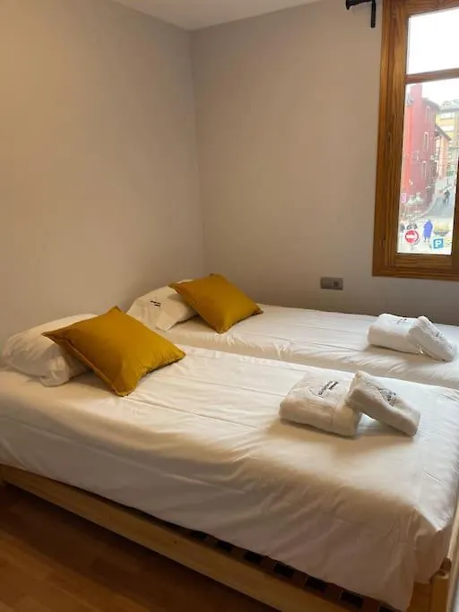 El Cadi, Centrico Alojamiento En Puigcerda, Cerdanya. Apartamento