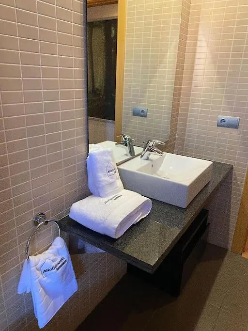 El Cadi, Centrico Alojamiento En Puigcerda, Cerdanya. Apartmán